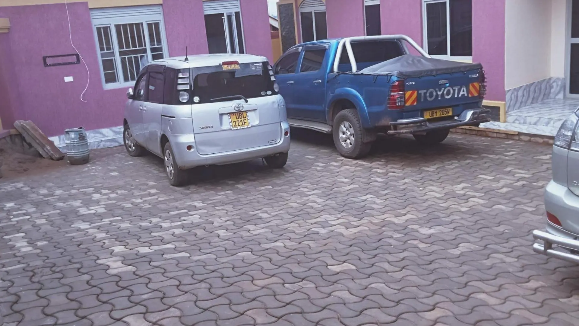 Nidasha Guest House Kampala